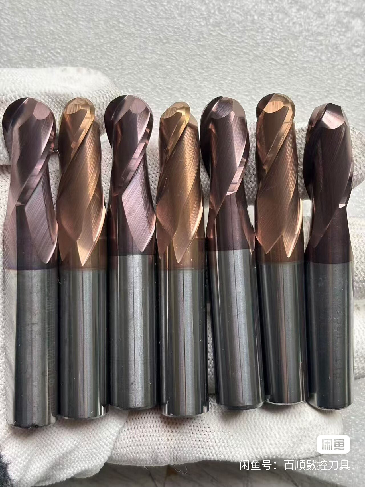 فرز الماس استوک بالنویز غربی