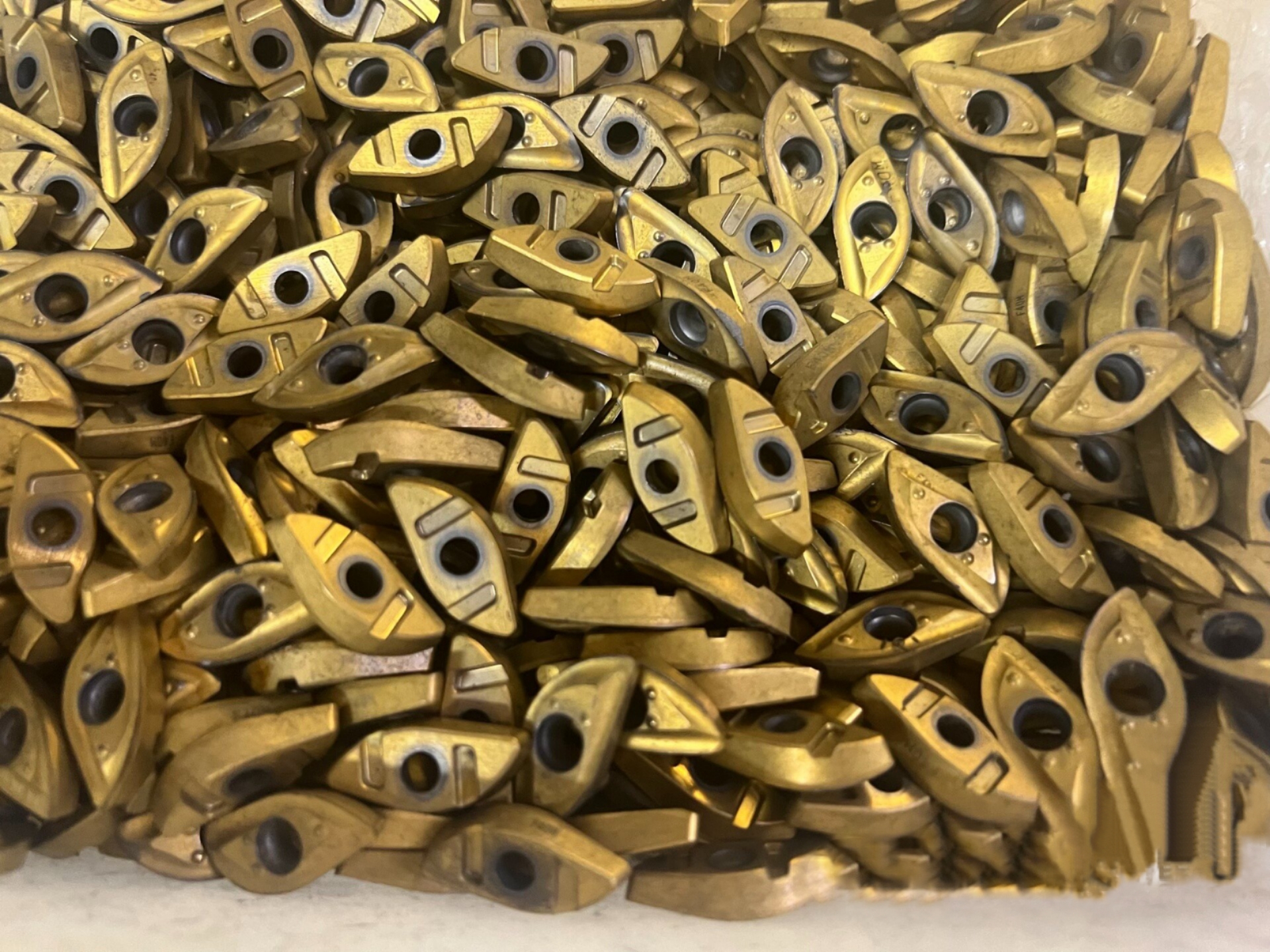 الماس استوک چشمی